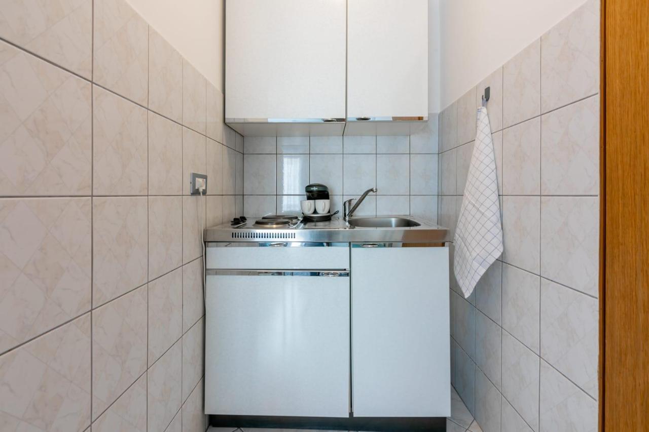 Apartmani Tena Selce Exterior photo