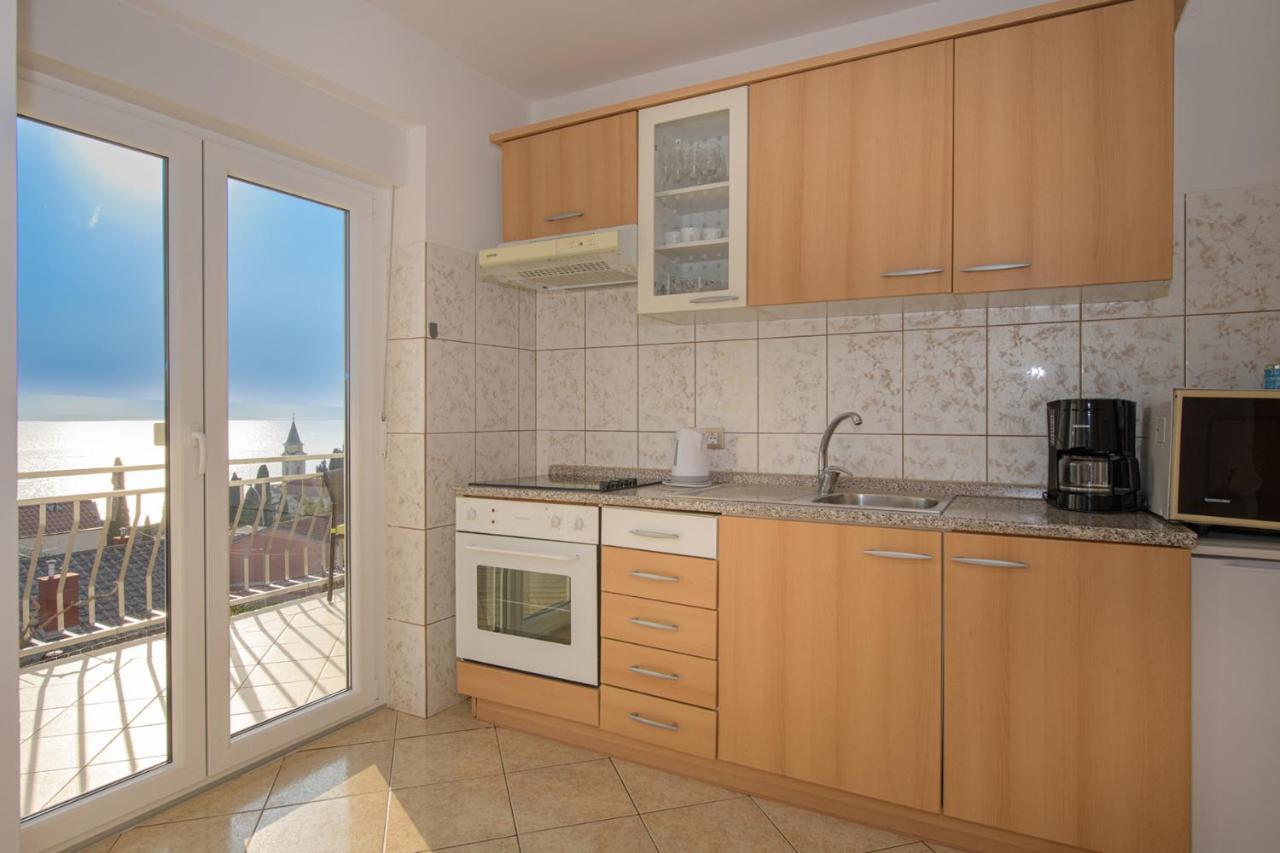 Apartmani Tena Selce Exterior photo