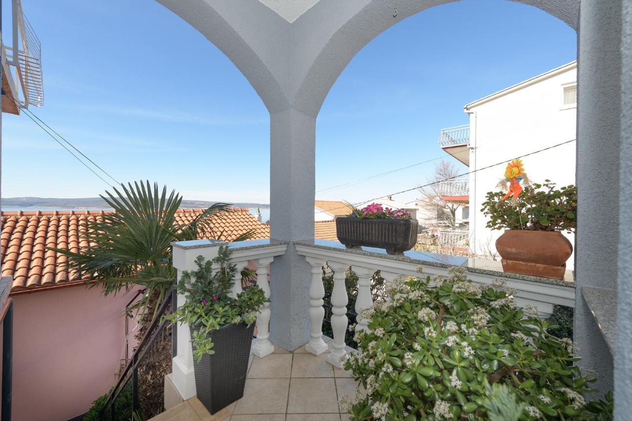 Apartmani Tena Selce Exterior photo